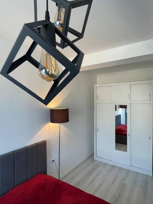 Апартаменты Penthouse With Castle View Призрен Экстерьер фото